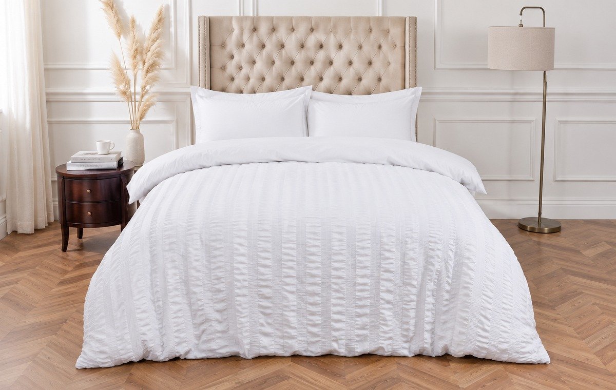 White textured seersucker bedding
